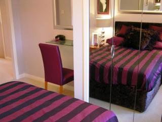 Lochend Serviced Appartement *
